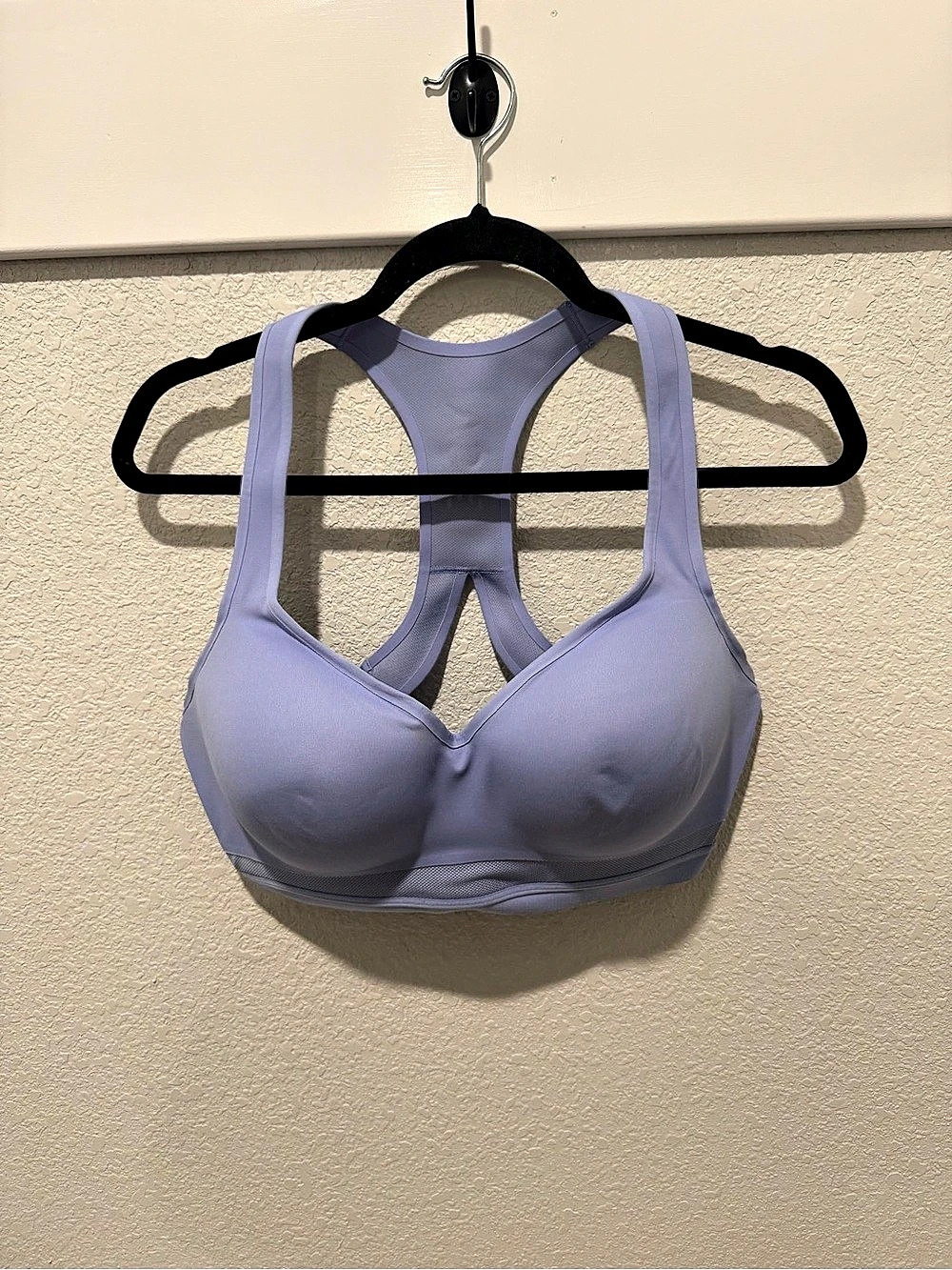 Victoria's Secret VSX Incredible Plunge Sports Bra Purple 36DD